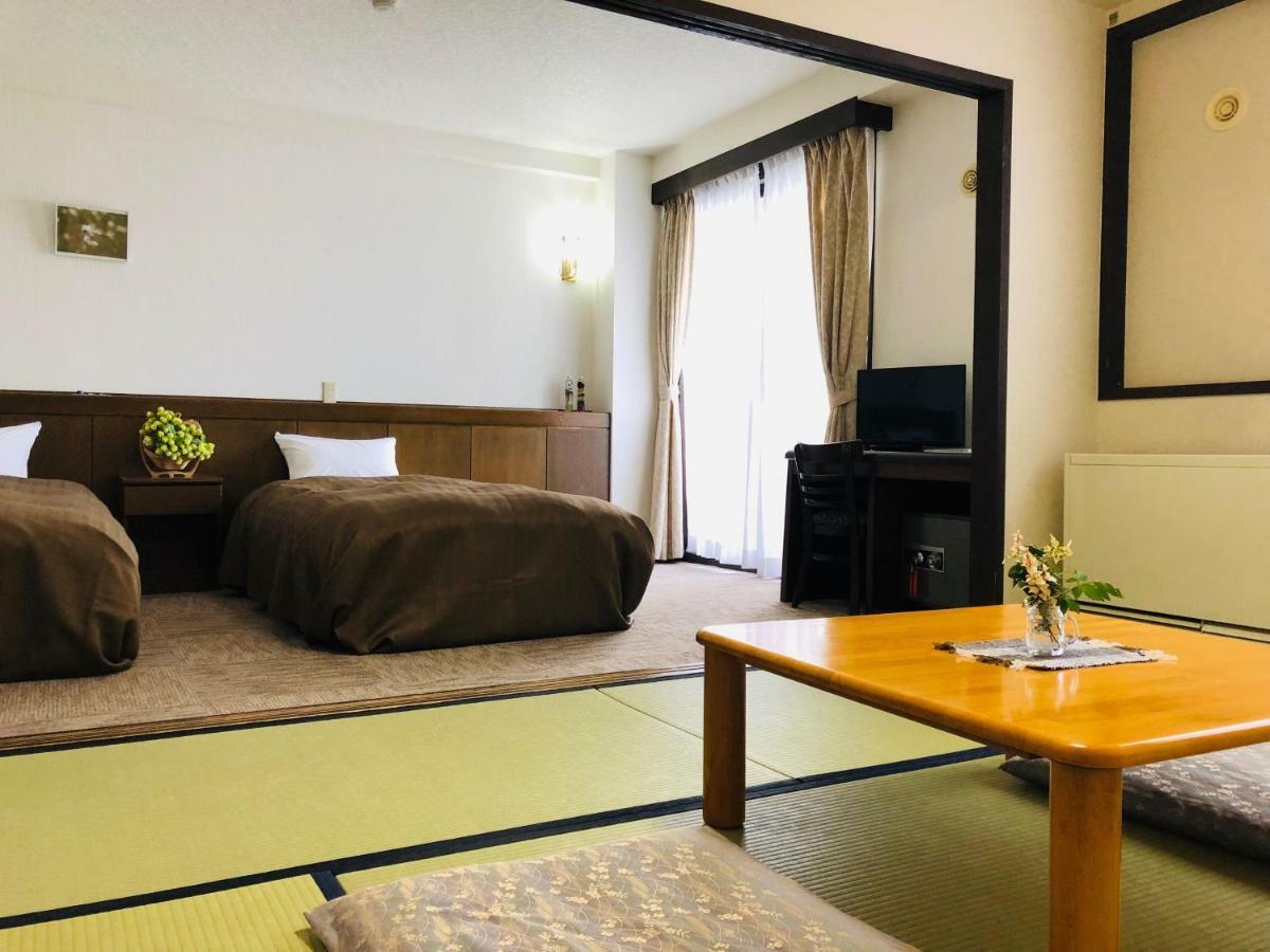 Hotel Belle-Cour Inomata Otari Kültér fotó